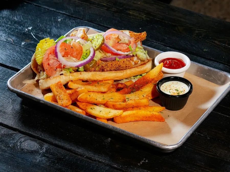 Catfish PoBoy